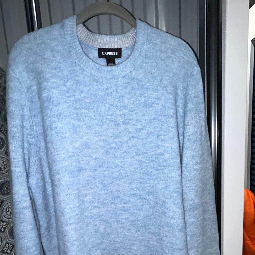 NWOT express pull over sweater.
